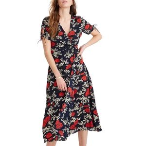 Peekaboo Sleeve Midi Dress
MADEWELL Size 2